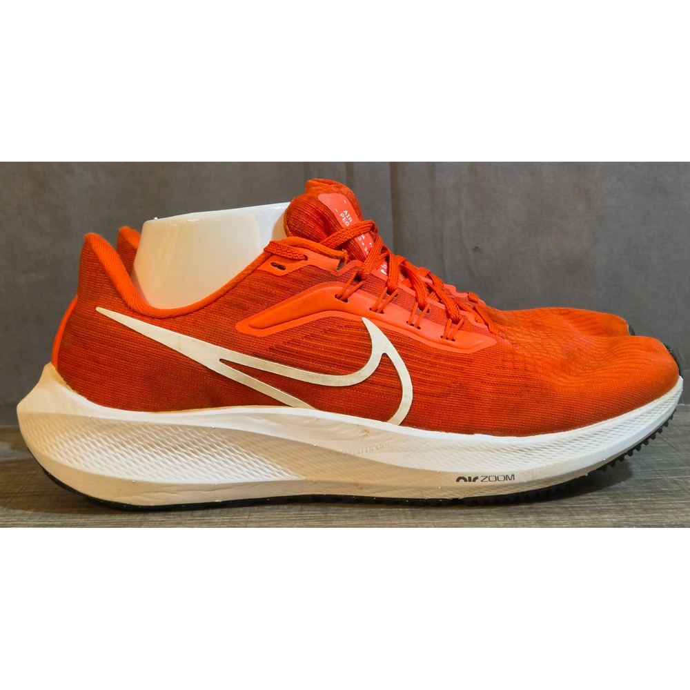 Nike Air Zoom Pegasus Running Shoes Women's Size 10 Orange